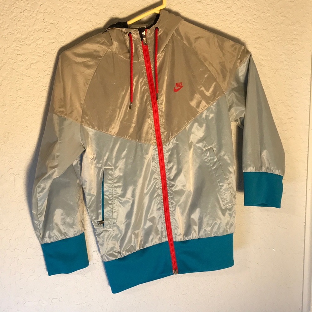 Nike warm up jacket